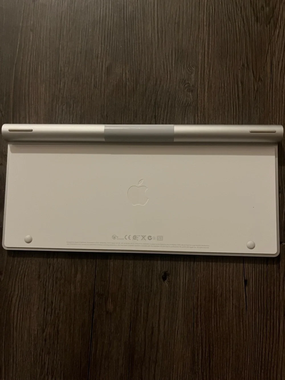 Apple Wireless Bluetooth Keyboard - Silver and White